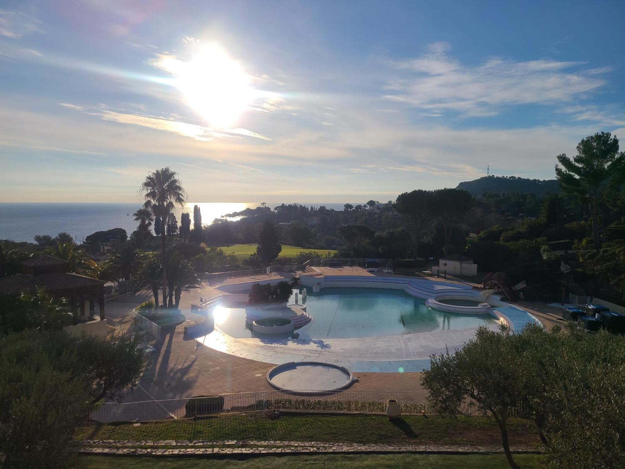 Evasion Nature A Cap Esterel Jardin, Mer & Golf Tout Confort แซ็งต์-ราฟาเอล ภายนอก รูปภาพ